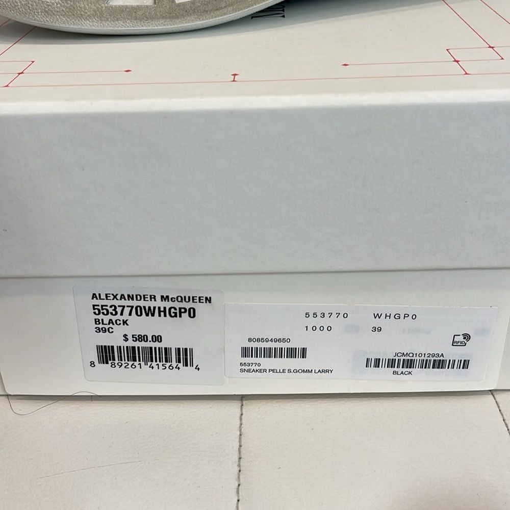 Black & White Alexander McQueen Oversized Sneaker size 39 - Picture 6 of 9